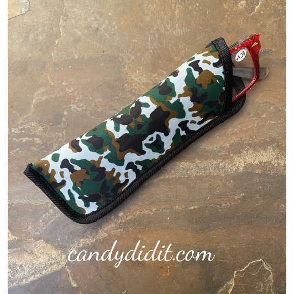 NWT Translucent Red & Camo W/Red Crystals Bling Reader Glasses With Case 1.25 - Picture 9 of 10